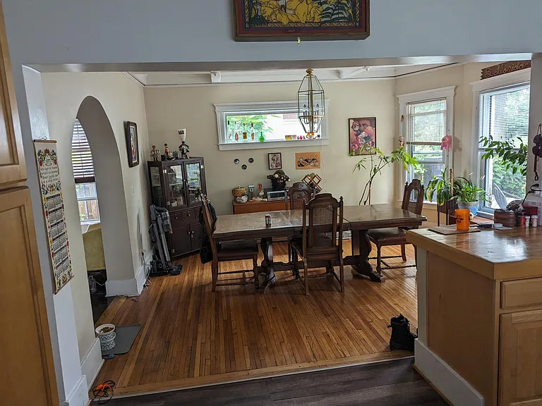 107 Trowbridge St — Photo 8