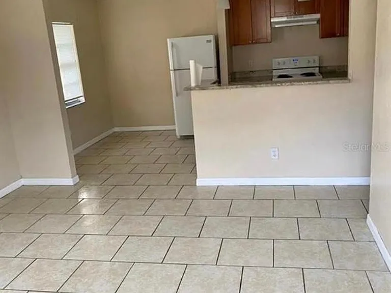 6803 S West Shore Blvd #A — Photo 10