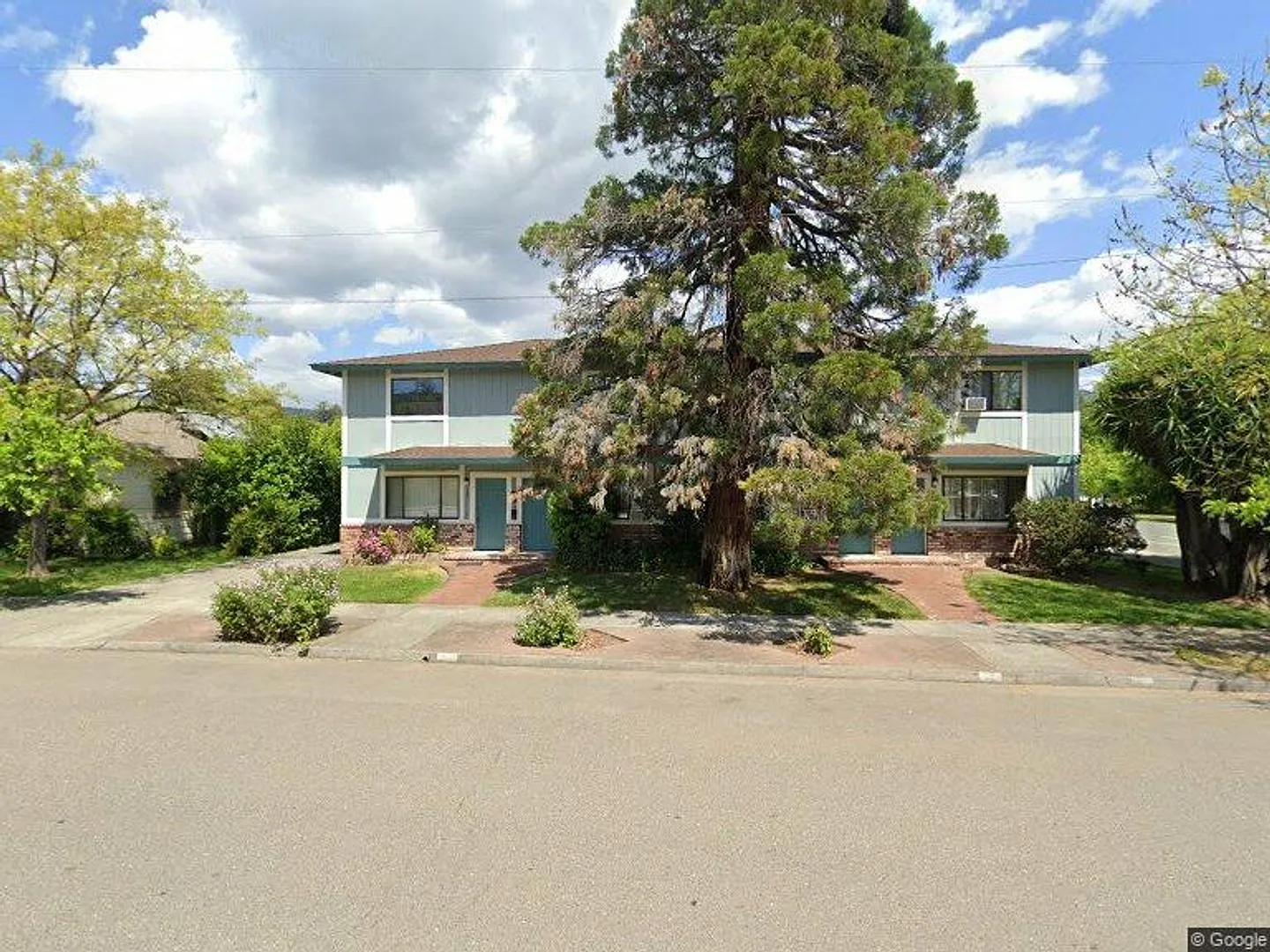 SouthMainStreet -4plex — Photo 2