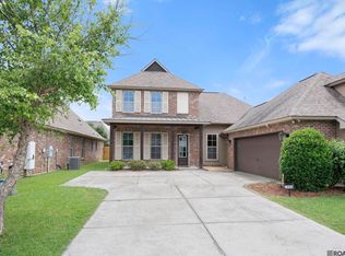 2956 Meadow Grove Ave, Zachary, LA 70791