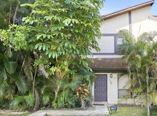 1780 Bayberry Dr, Hollywood, FL 33024