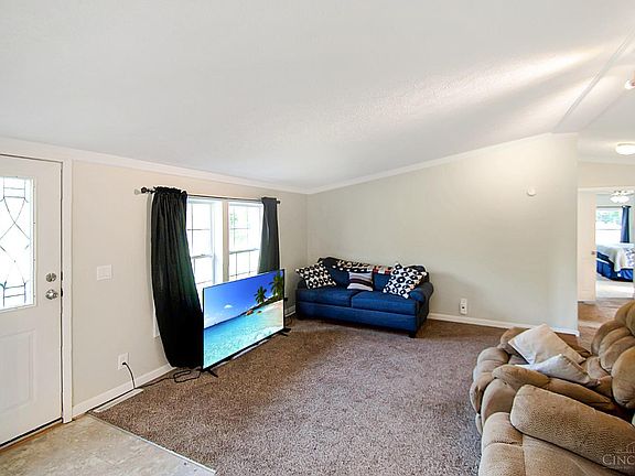 3rd image of 2256 Dean Rd