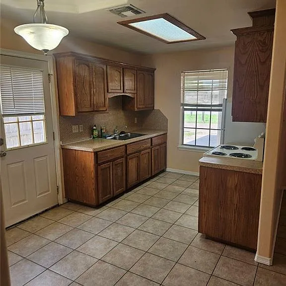 1505 E Coyote St #B — Photo 4