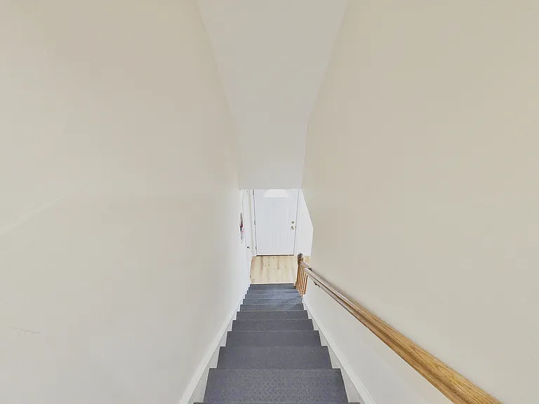 337 Haussner Pl — Photo 12