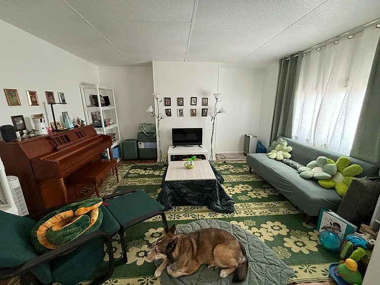 1615 Sterling St — Photo 8