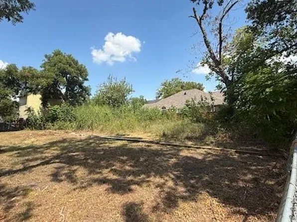 6919 Linden St, Houston, TX 77087