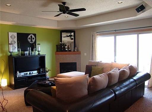 2nd image of 1352 Logan Ct