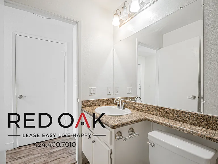 1522 N Formosa Ave — Photo 34