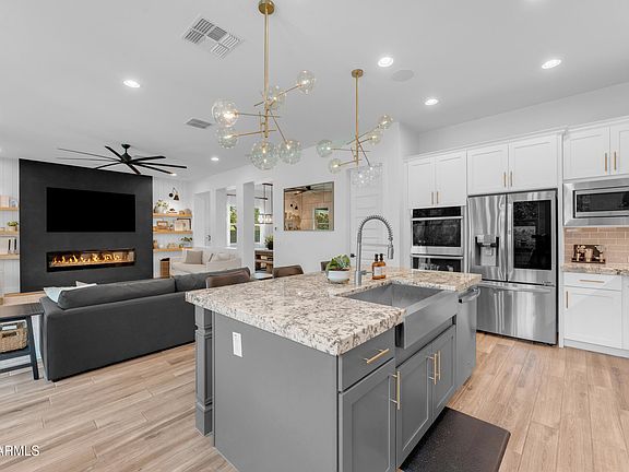 4th image of 3450 E APPALOOSA Road