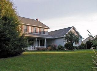 1115 Baus Rd, East Greenville, PA 18041