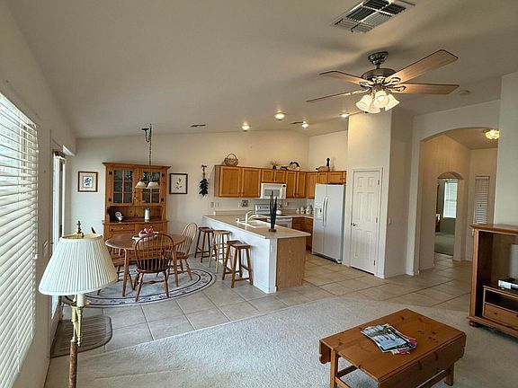 5th image of 3442 E CHERRY HILLS Place