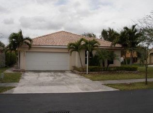 16433 SW 75th Ter, Miami, FL 33193