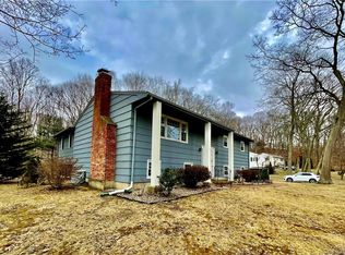 192 Yankee Peddler Path, Madison, CT 06443