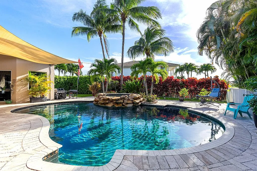 4 bed, 3117 sqft, $8,500 — Photo 1