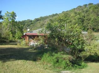 3256 Rainbow Run Rd, Monongahela, PA 15063