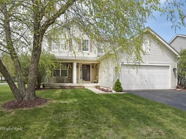 176 Boulder Ct, Gilberts, IL 60136