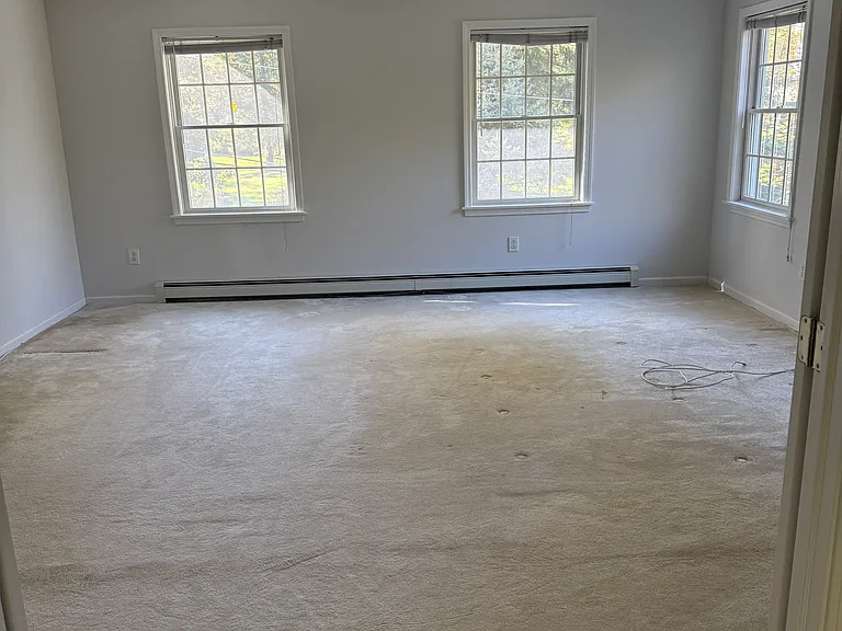 1 Meadowbrook Ln — Photo 18