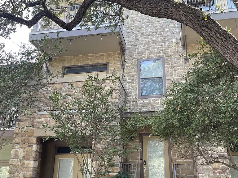 510 Refugio St — Photo 1