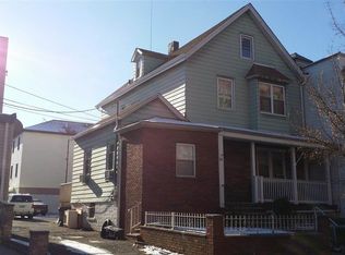 22 E 22nd St, Bayonne, NJ 07002