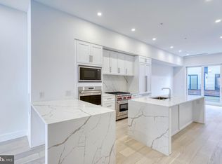 124 N Croskey St, Philadelphia, PA 19103