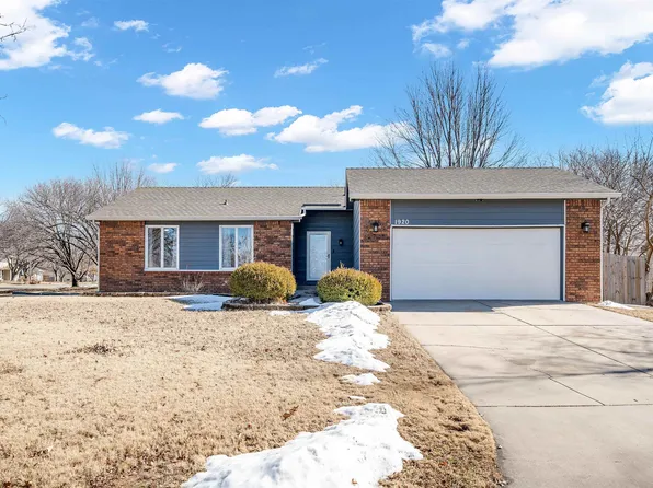 1920 N Wood Dr, Wichita, KS 67212