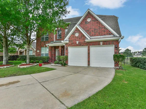 7839 Blue Stream Ct, Houston, TX 77041