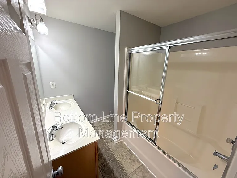 1131 Ilana Ct — Photo 18