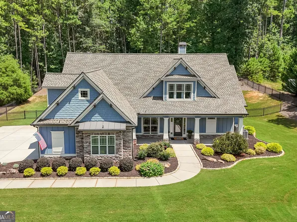 211 Northwynn Dr, Sharpsburg, GA 30277