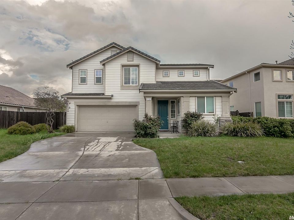 1st image of 636 Stone Creek Ln