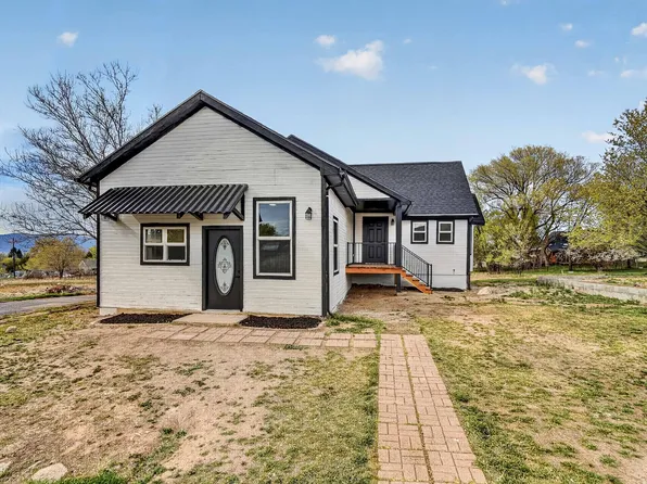 375 E 200 N, Mount Pleasant, UT 84662