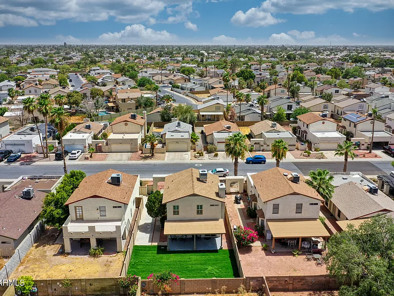 4760 W Wahalla Ln — Photo 46