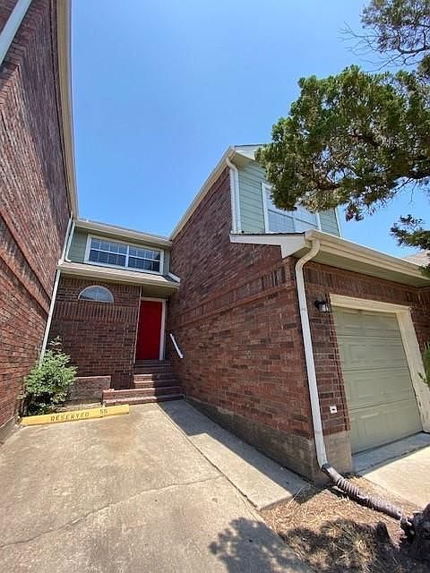 1st image of 55 E Park West Dr
