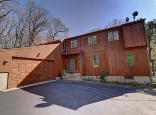 11 Briarwood Rd, Lincoln, RI 02865