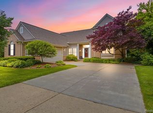 8765 Eastham Dr, Canton, MI 48187