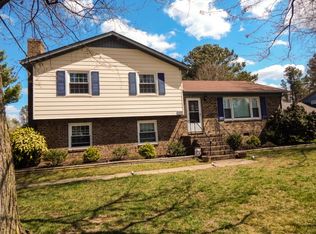 10330 Accotink Pkwy, Ashland, VA 23005