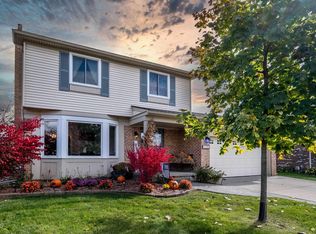 41292 Ironwood Dr, Clinton Township, MI 48038