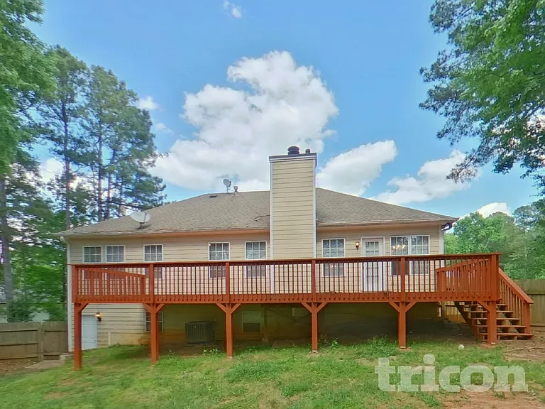 3385 Newberry Ln — Photo 15
