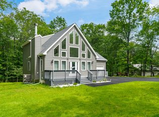 4130 Mill Creek Dr, Cresco, PA 18326