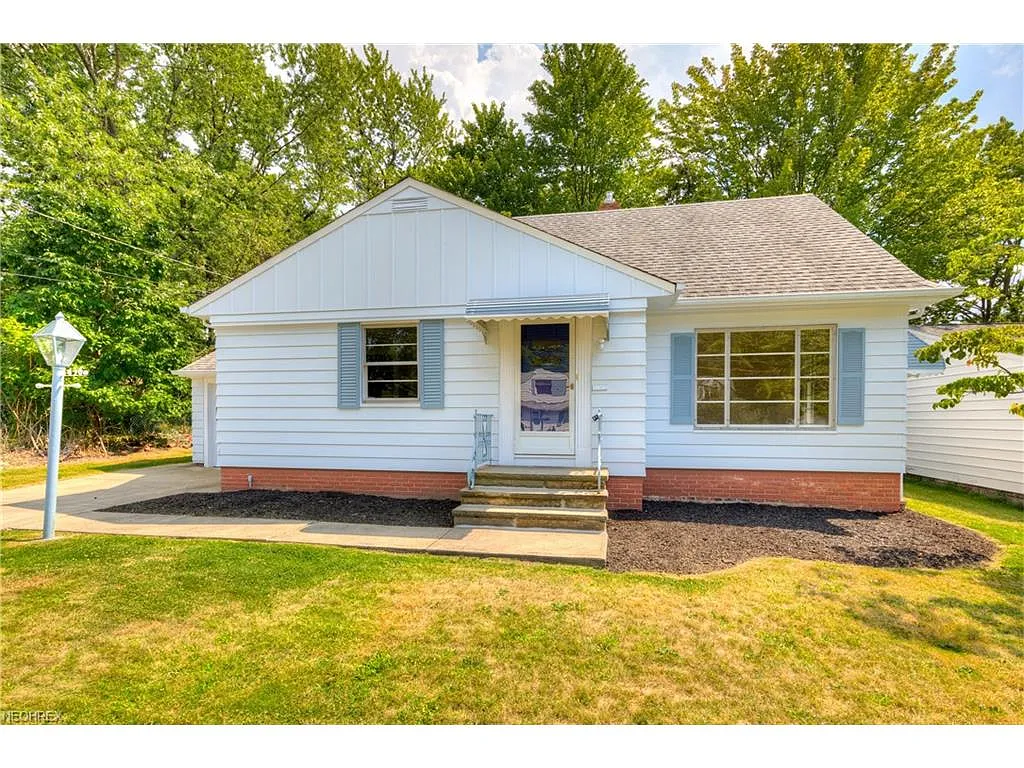 4436 Greenway Rd photo 1