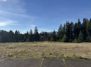 935 SW Spelling Pl #17, Cascade Locks, OR 97014