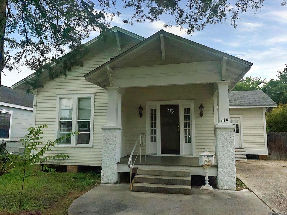 1st image of 619 Arenz St
