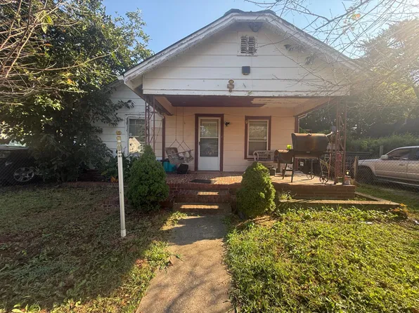 75 Hickory St, Dunlap, TN 37327