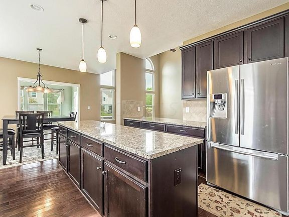 4th image of 1135 Amaranthus Dr