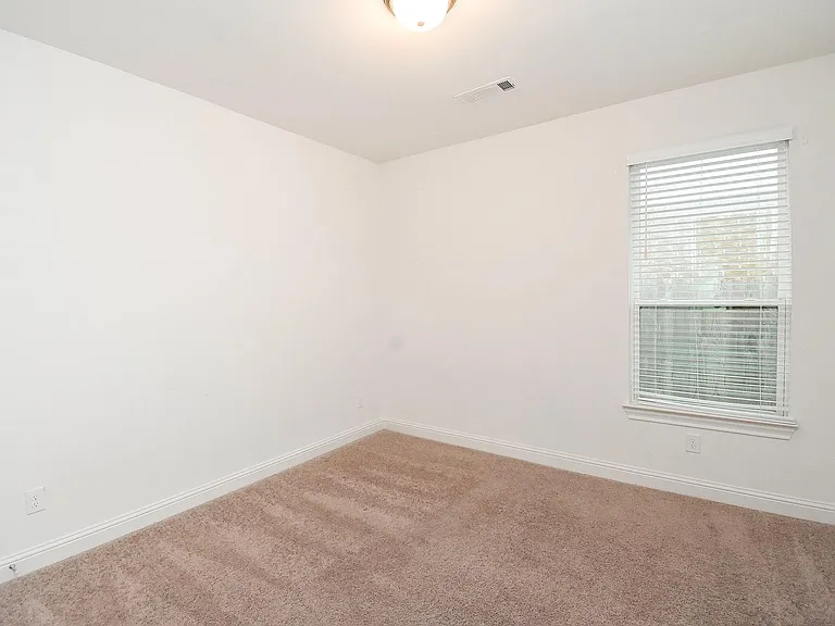 9406 Water Breeze Ct — Photo 11
