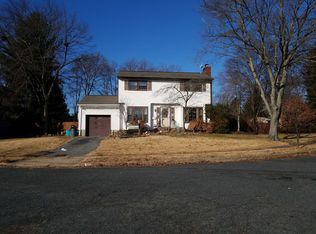75 Sloan Rd, Spotswood, NJ 08884