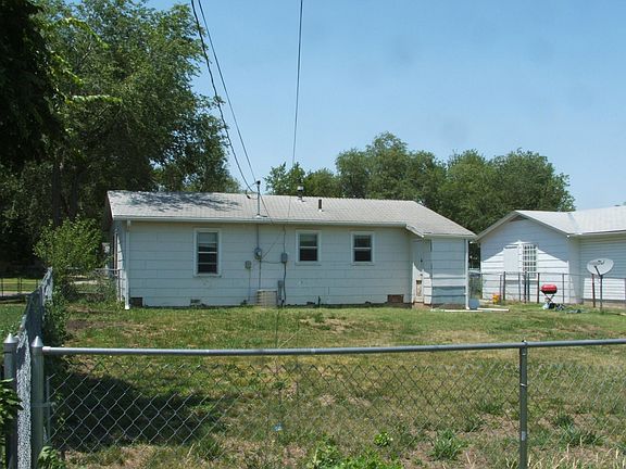 2nd image of 1633 Westwood Blvd