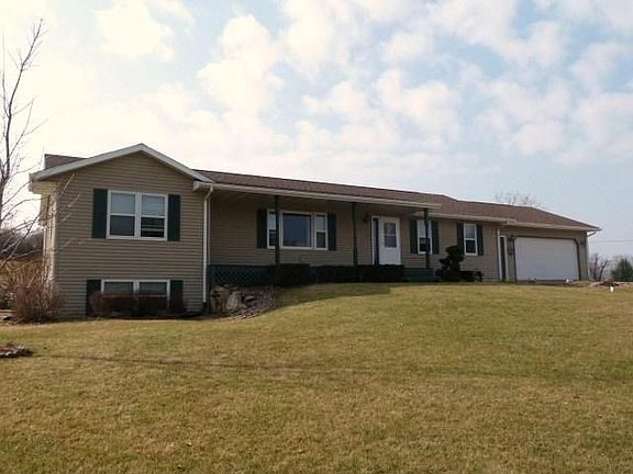 4th image of E7495 Circle Dr