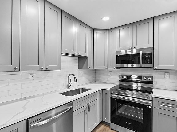 5th image of 3800 Powell Ln APT 905