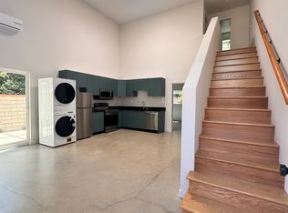 11322 Bessemer St, North Hollywood, CA 91606