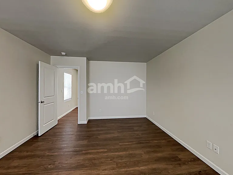 11033 191st Street Ct E — Photo 10